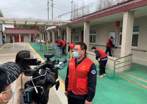 總承包公司學(xué)雷鋒志愿者服務(wù)隊走進(jìn)敬老院送溫暖